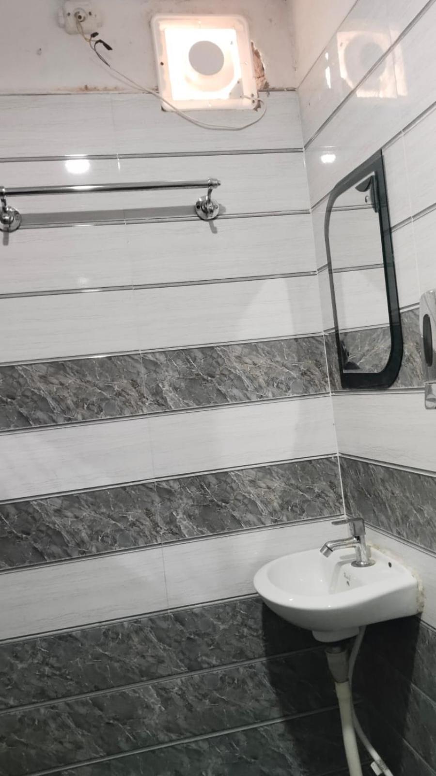 ורנאסי Shree K.B Guest House מראה חיצוני תמונה