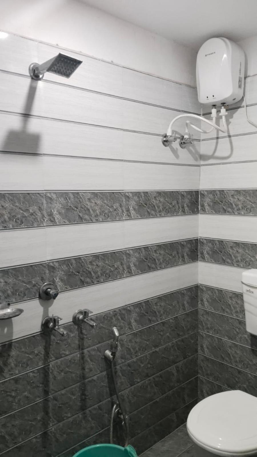 ורנאסי Shree K.B Guest House מראה חיצוני תמונה